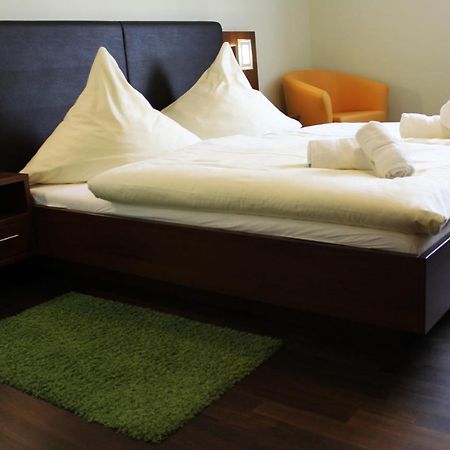 Hotel Brantl Родинг Экстерьер фото